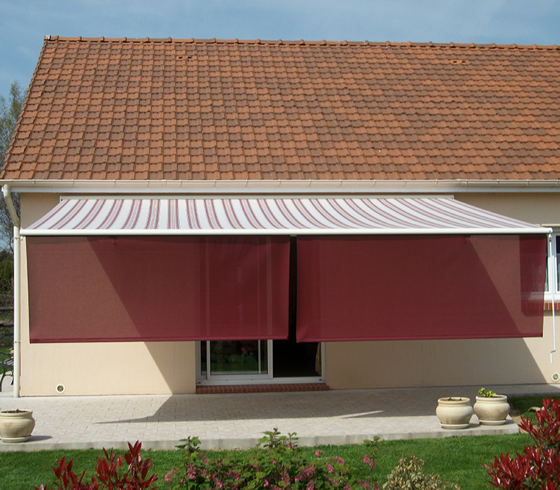 Store extérieur motorisé rouge